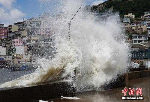 台风摩羯今晚登陆视频